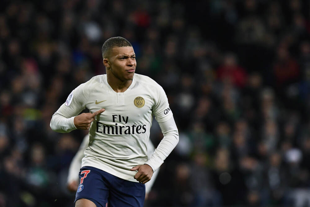 多地积极培育未来产业 10只潜力股浮现